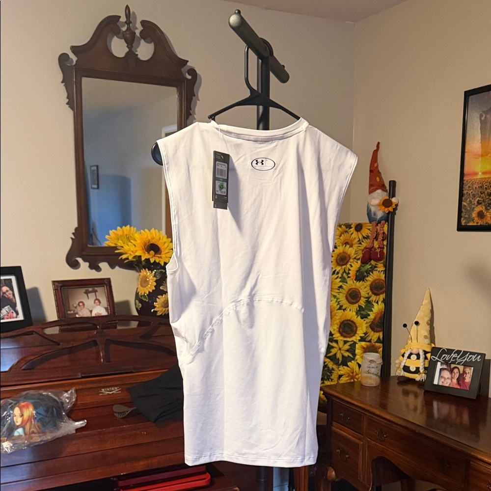 Under Armour Compression White Muscle Tee - Picture 4 of 7